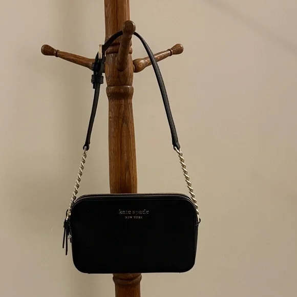 Kate Spade Black Purse with Gold Hardware - Shoulder bag - Picture 3 of 13